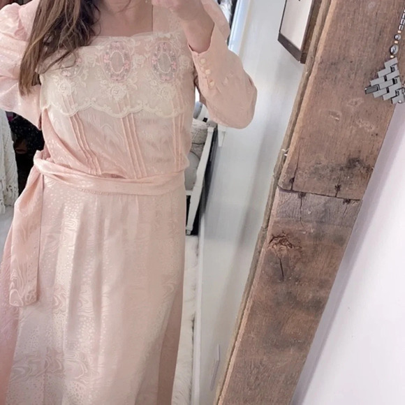 Vintage Dresses & Skirts - Vintage Nilani peach color maxi dress size 14
